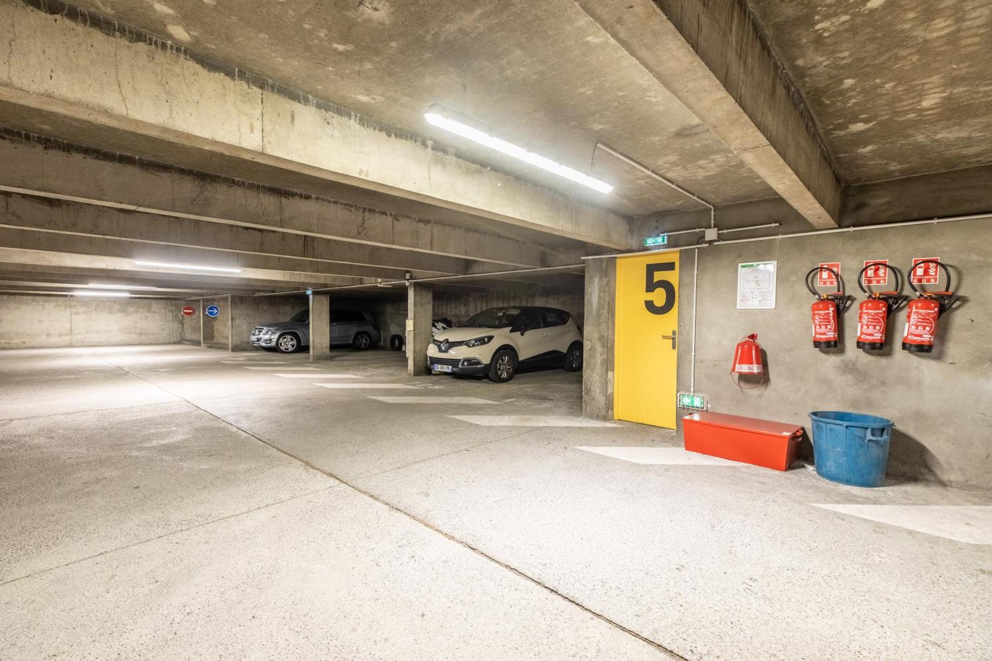 *Cocoon Area* Confort & Parking Clermont-Ferrand Exterior foto
